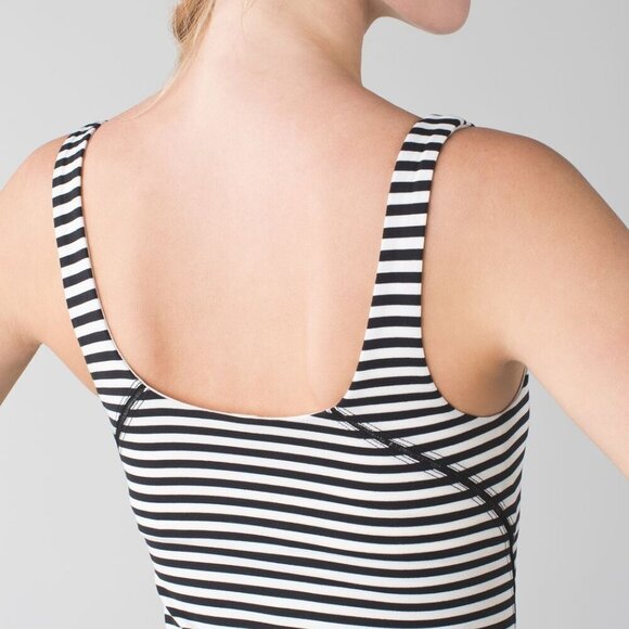 Lululemon Amala Tank Top Narrow Bold Stripe Black Angel Wing 21953 - Picture 4 of 11